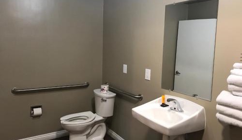 Queen Room with Two Queen Beds - Disability Access