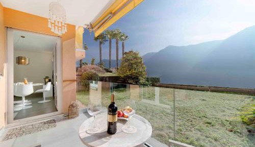 Apartment with View and Balcony