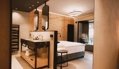 Family Suite Premium "Zirbe"