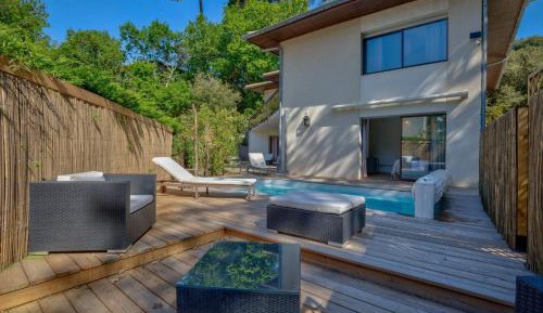 Deluxe Villa