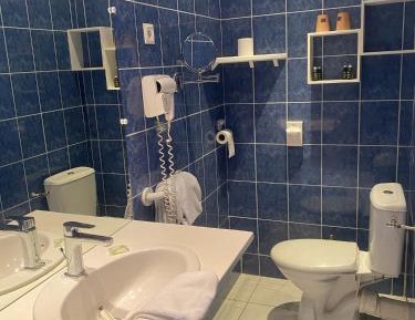 Twin Room with Private Bathroom