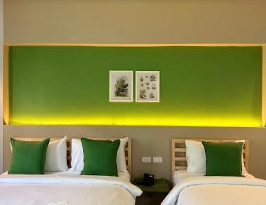 Standard Family Room