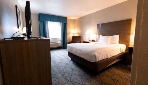 Double Room - Non-Smoking 