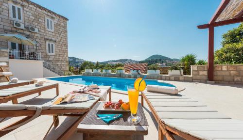 Deluxe Double Studio