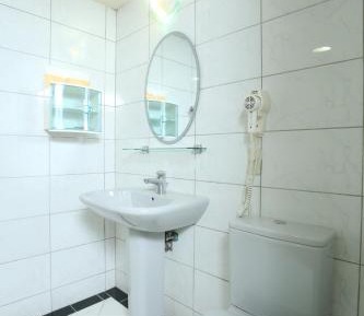 Triple Room (3 Adults)