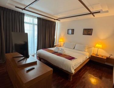 Superior King Room