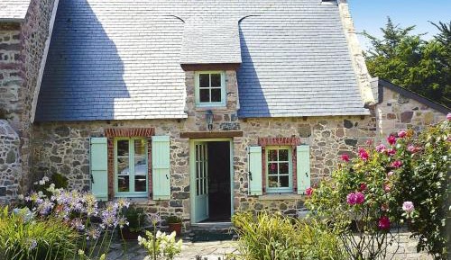 Two-Bedroom Holiday Home