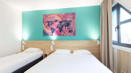 1 Double Bed 1 Single Bed
