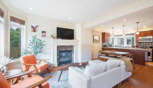 Three-Bedroom Townhouse