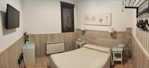 Room #26293609