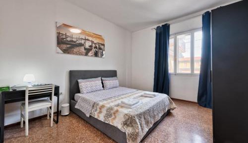 Triple Room with Shared Bathroom