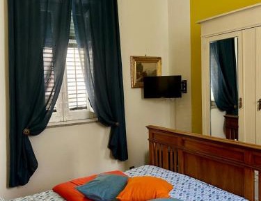 Double Room with Private External Bathroom