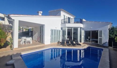 Deluxe Villa