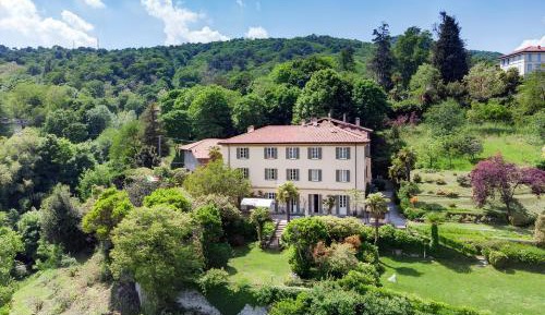 Double Room with Private External Bathroom