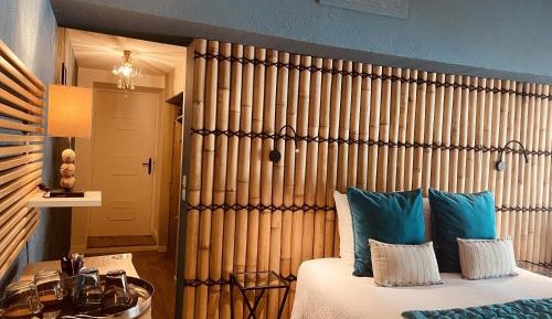 Superior Double or Twin Room with Pool View