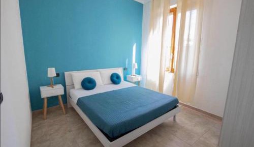 Room #715994005