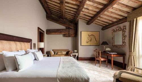 Premium Double or Twin Room