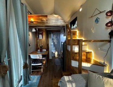 One-Bedroom House
