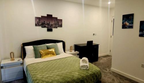 Double Room with Private Bathroom