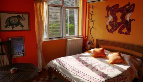 Aqua - Double Room with external shared bathroom and shared terrace