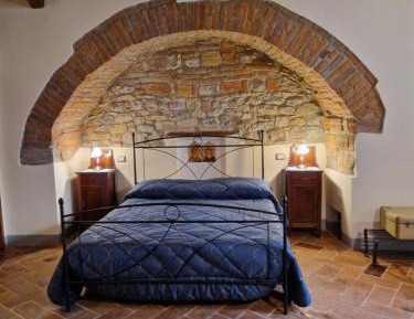 Two-Bedroom Apartment with City View