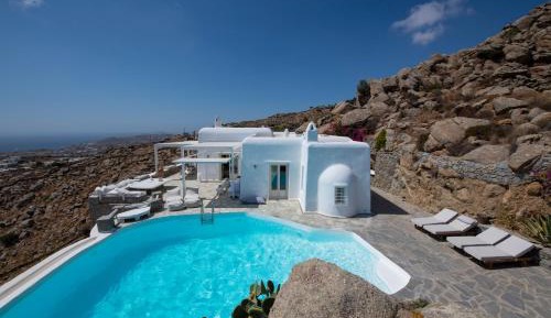 Deluxe Villa