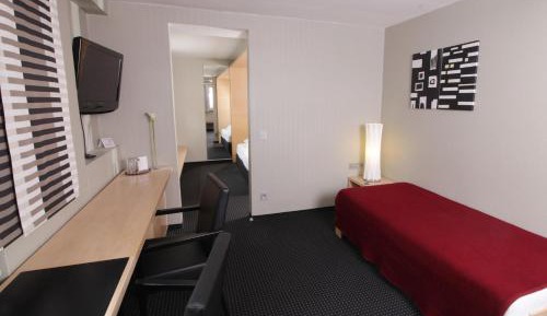Two-Bedroom Suite