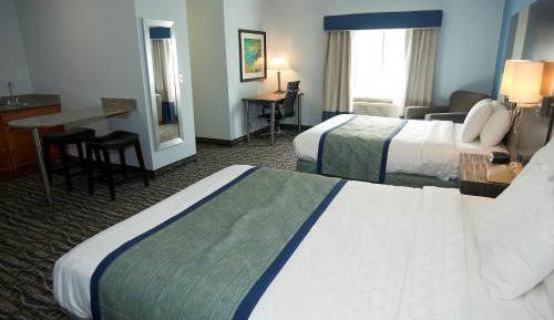 One-Bedroom Suite with Two Queen Beds