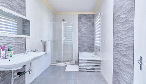 Quadruple Room - Disability Access