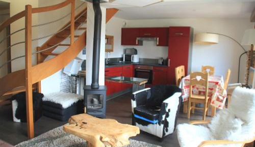 Apartment with Balcony
