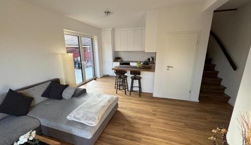 Three-Bedroom Deluxe Apartment