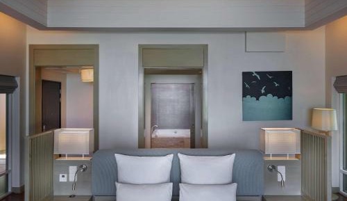 Pool Villa Sea View, 1 King Bed, Island’s Most Stunning Sunrise