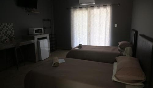 Twin Room with Private Bathroom