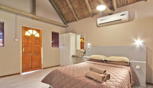 Double Room with Shared Bathroom