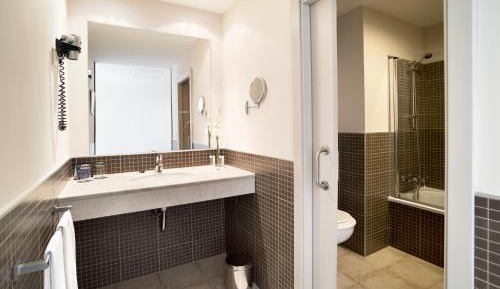 Superior Double Room with Terrace (2 Adults + 1 Child)