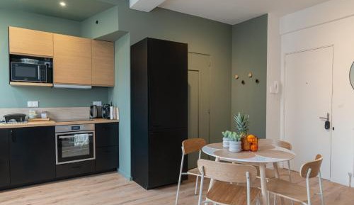 One-Bedroom Apartment