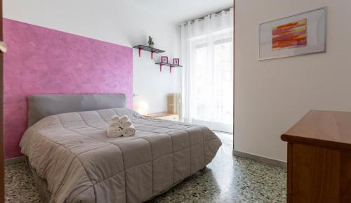 Superior One-Bedroom Apartment with Balcony