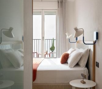 Double Room with Balcony and Sea View