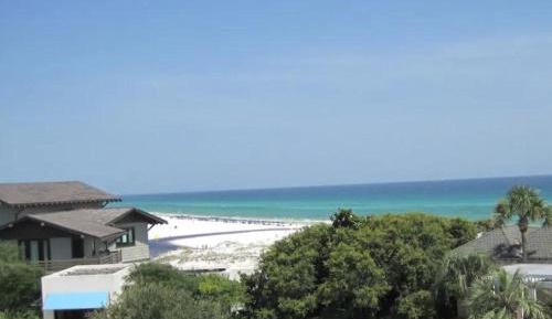 Four-Bedroom Vacation Home