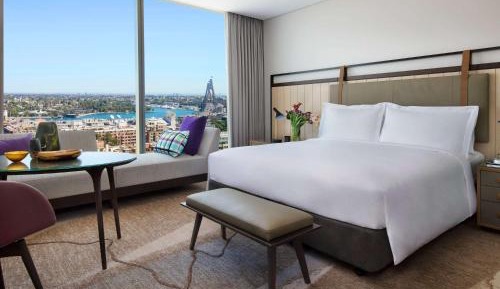 Superior Room with One King Bed