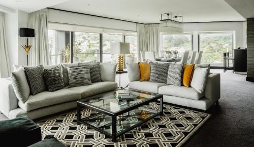Penthouse Apartment