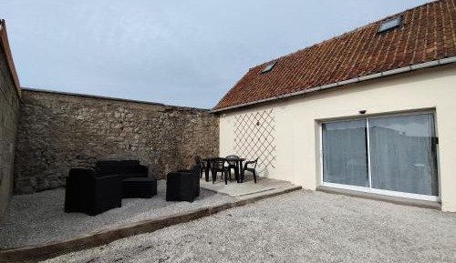 One-Bedroom House