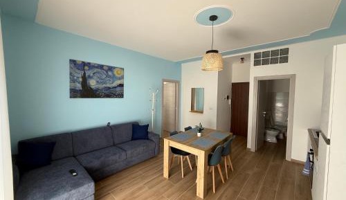 Superior One-Bedroom Apartment with Balcony