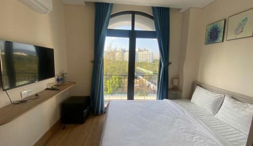Double Room with Private Bathroom
