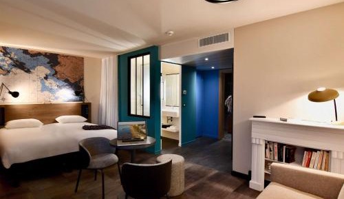 Suite with One Double Bed and One Sofa Bed