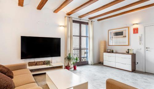 Apartment with Balcony