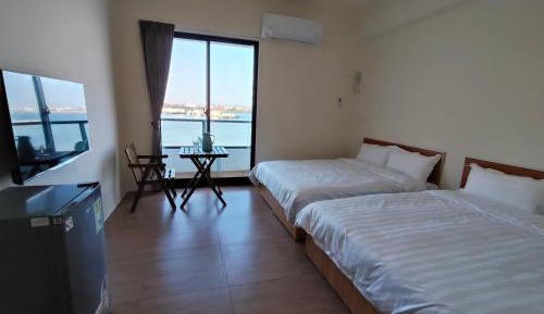 Quadruple Room with Sea View