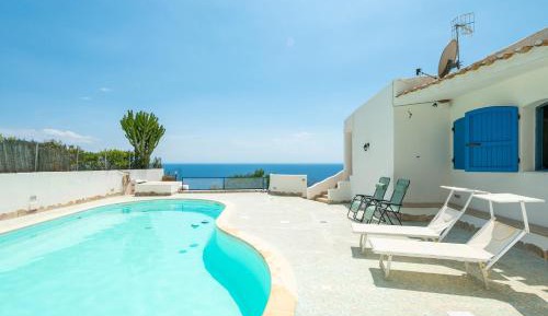Villa with Sea View