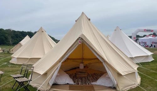 Deluxe 4 Person Glamping Bell Tent