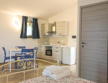 Studio Apartment